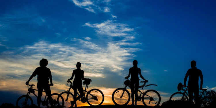 Bicicletas abandonadas en Burning Man cruzan a Tijuana con causa social