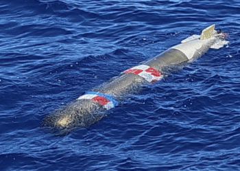 Marina recupera torpedo de prácticas frente a costas de Ensenada