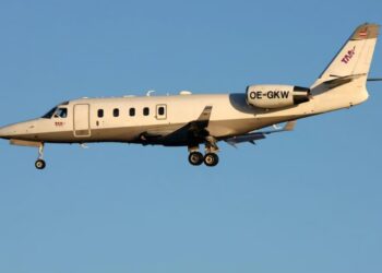 Guardia Costera busca avión con seis personas desaparecido frente a Nantucket