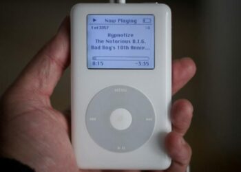 El iPod original cumple 25 años y revive su legado musical