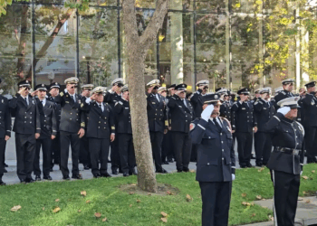 honran-bomberos-fallecidos-ceremonia-memorial-2026