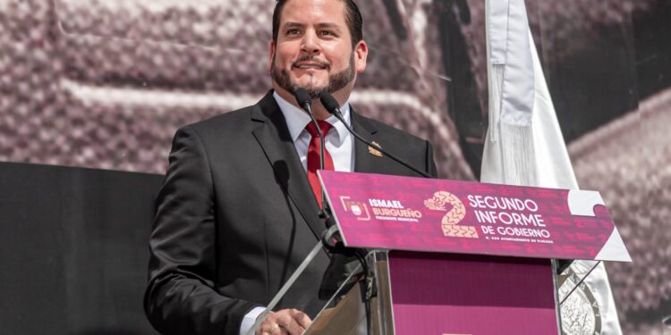 Ismael Burgueño rinde Segundo Informe de Gobierno en la zona Este de Tijuana